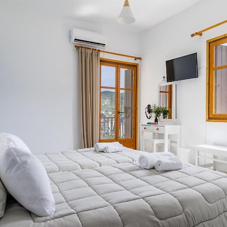 Aparthotel White Lily Skopelos Zewnętrze zdjęcie