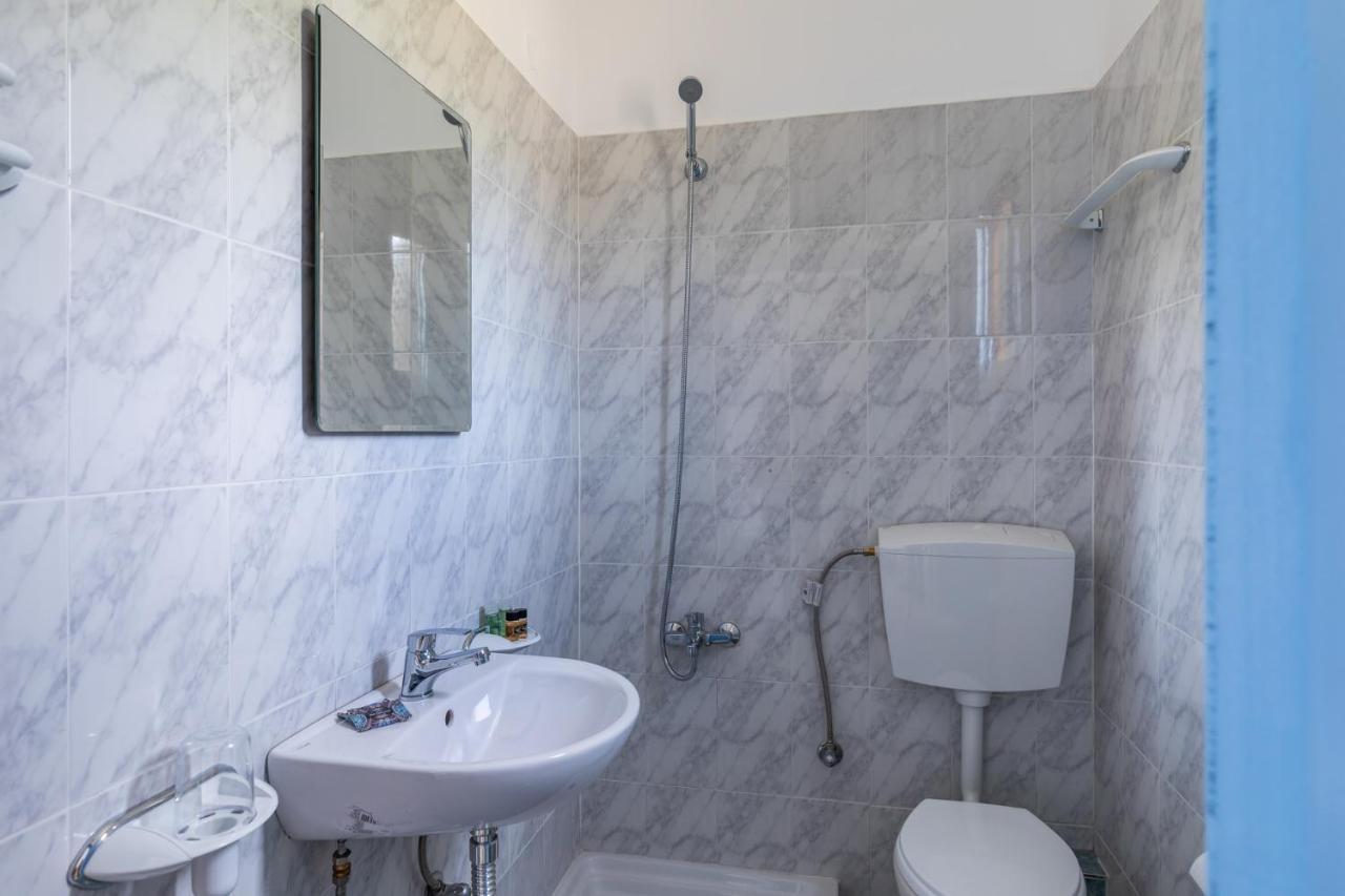 Aparthotel White Lily Skopelos Zewnętrze zdjęcie